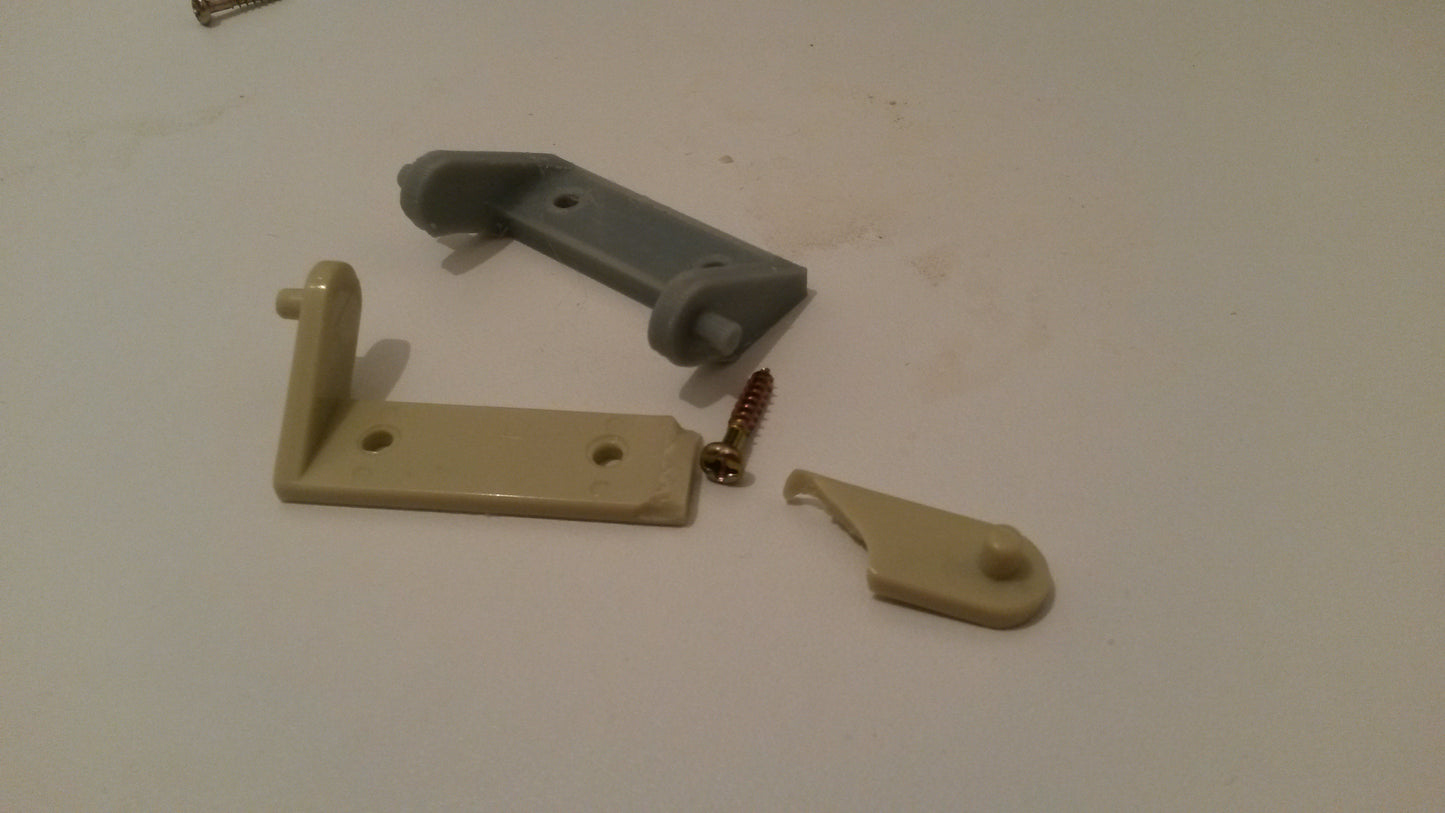 BRIO Lift bridge hinge replacement