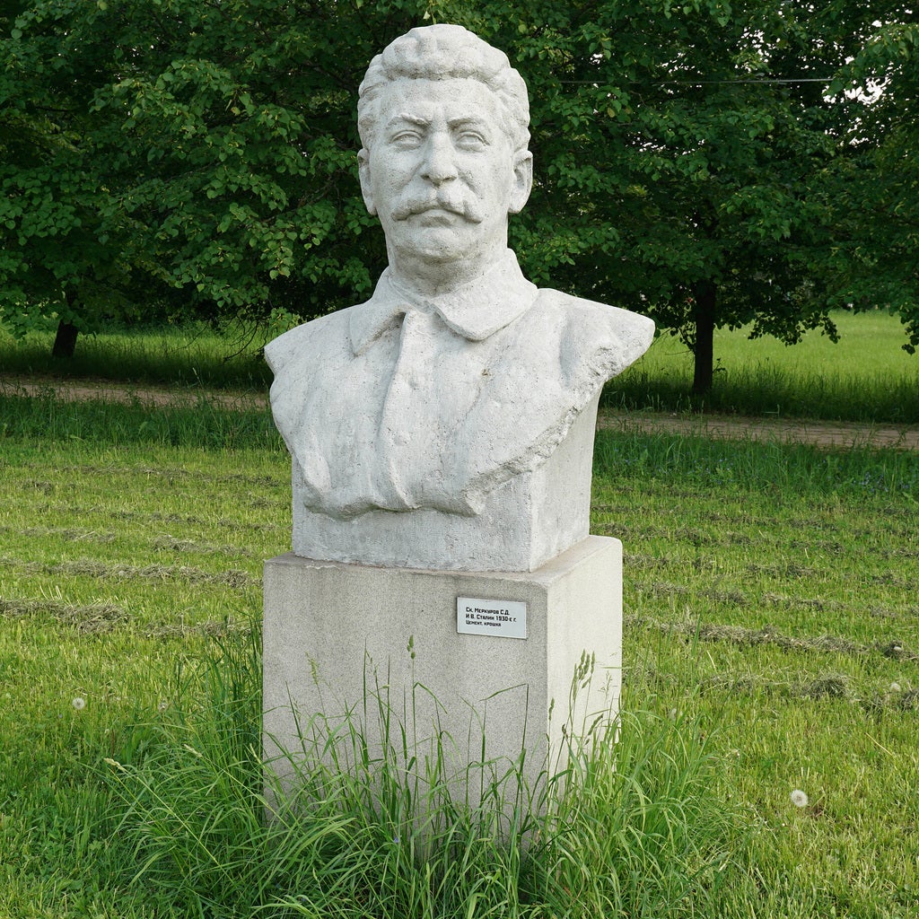 STALIN BUST FROM GORKI LENINSKIYE MUSEUM