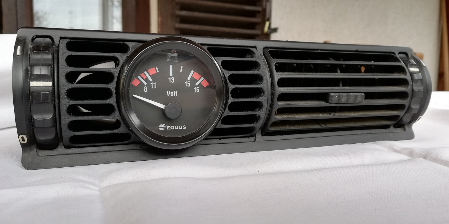 Gauge Vent for BMW E30