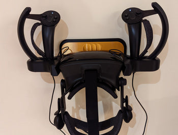 Valve Index Wallmount: secure headset and controllers